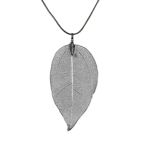 Women Special Leaf Pendant